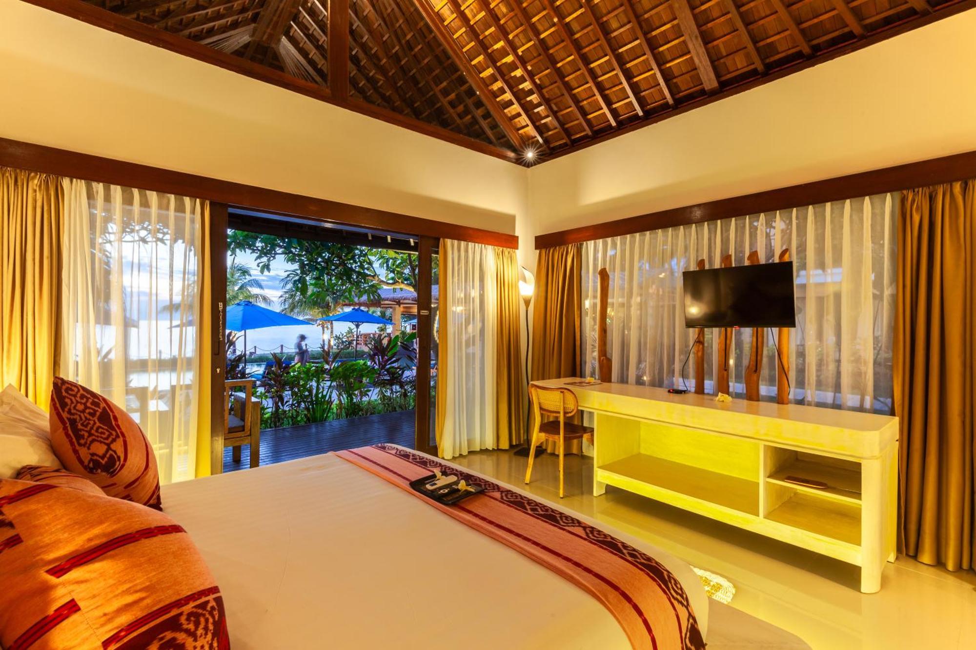 Living Asia Resort And Spa Senggigi Exterior photo
