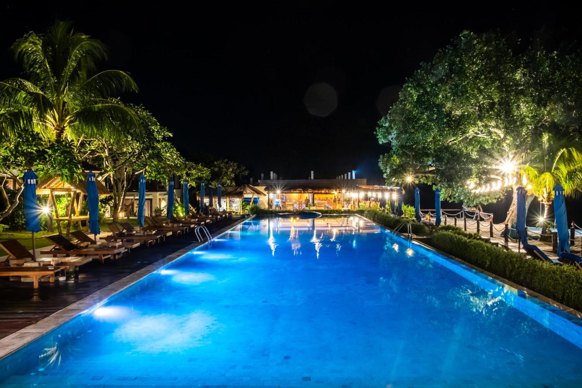 Living Asia Resort And Spa Senggigi Exterior photo